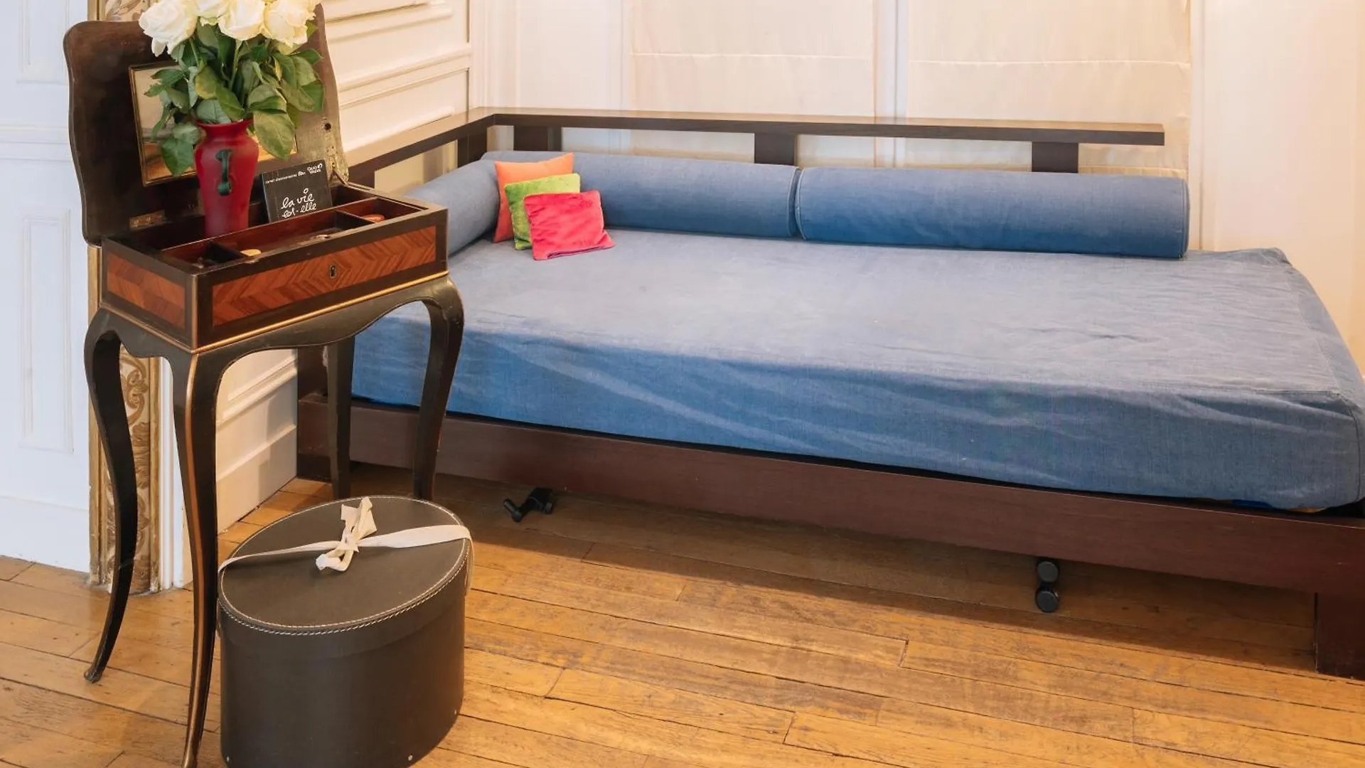 Luxurious 4 Bedroom Apartment Next To The Eiffel Tower París Francia