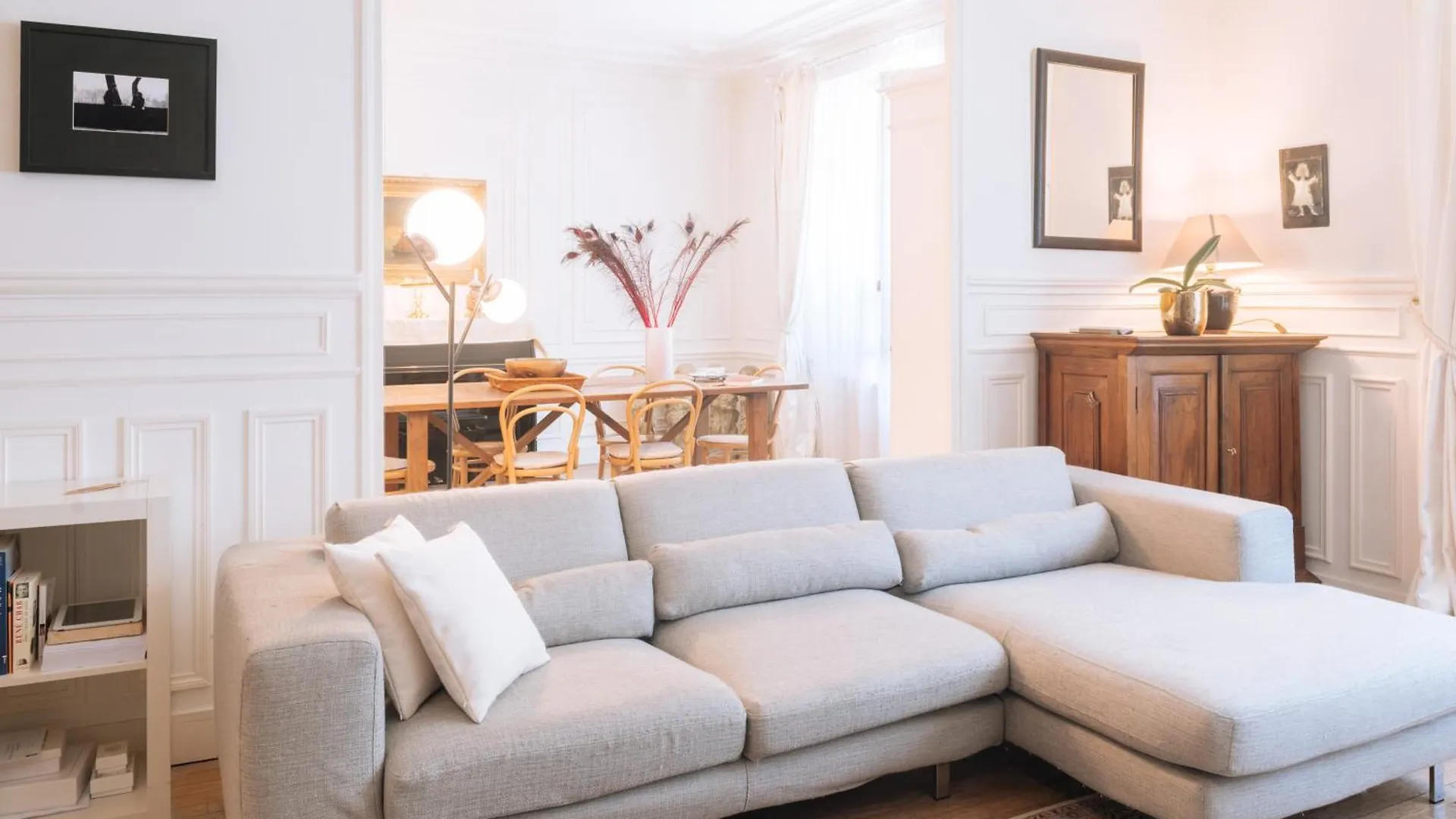 Luxurious 4 Bedroom Apartment Next To The Eiffel Tower París