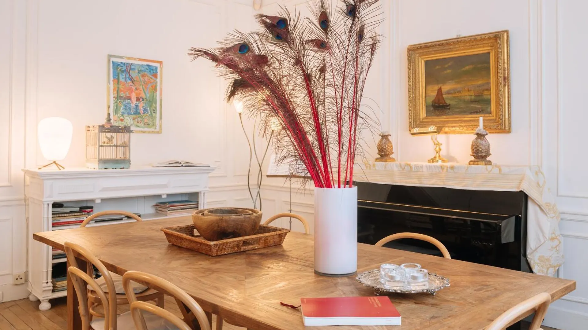 Luxurious 4 Bedroom Apartment Next To The Eiffel Tower París 0*,  Francia